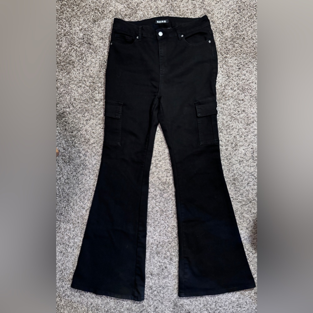 Black Flare Cargo Jeans